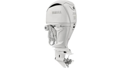 2021-Yamaha-F300NCB-EU-Pearl_White-Studio-001-03_Tablet